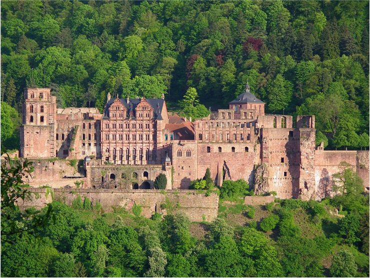 Total view of Heidelberg castle